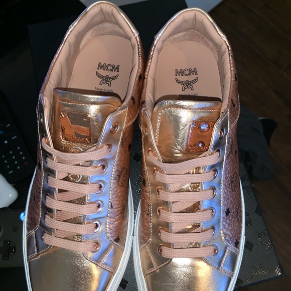 MCM shoes - Picture 2 of 8